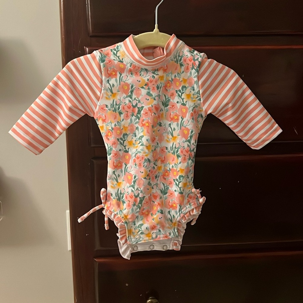 New without tags stitch fish bathing suit